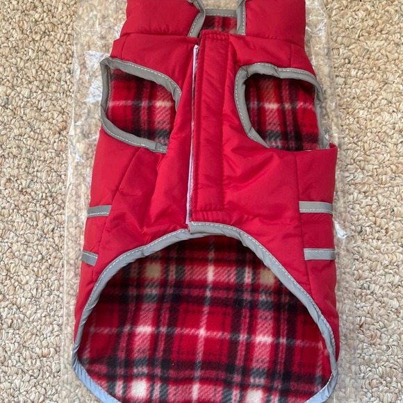 Red reflective coat for small dog or cat - by Frisco - Picture 4 of 7